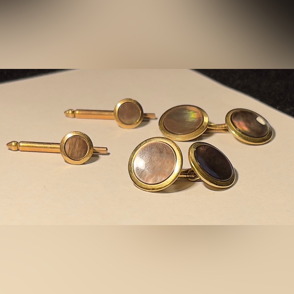 Dark Mother of Pearl & Gold Plate Cufflink & Shirt Stud Set - Vintage